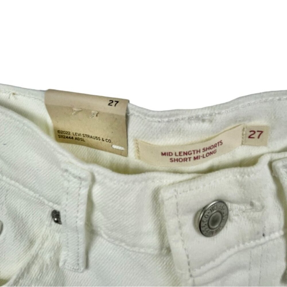 NEW Levi's White Mid-Length White Denim Shorts Size 27 - Picture 6 of 6